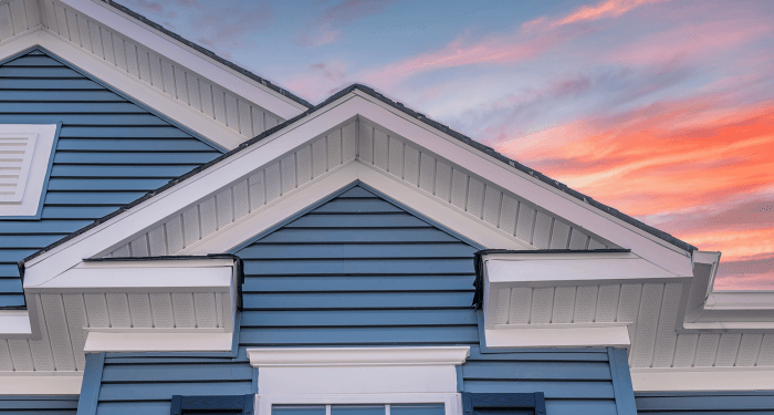 Vinyl Siding Contractors Near Me | Installers and Repair Companies